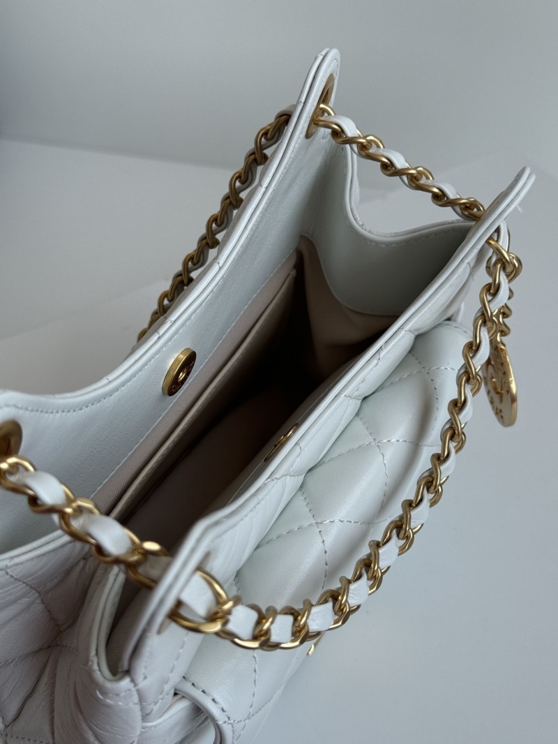 Ch**el hobo bags